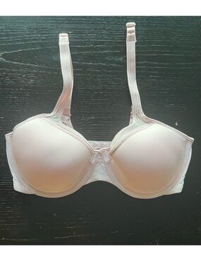 Bali light pink padded bra with adjustable straps EUC